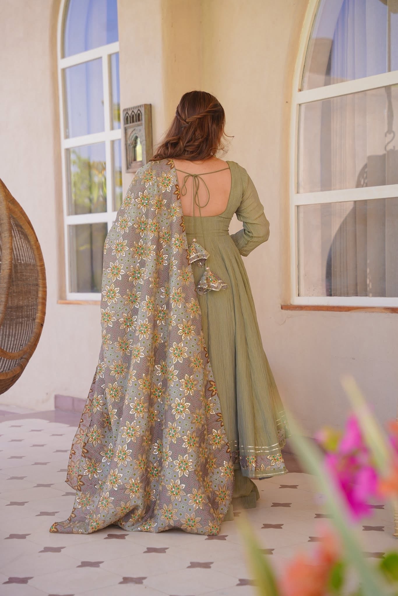 IRAANSHI COSMOS ANARKALI SUIT SET