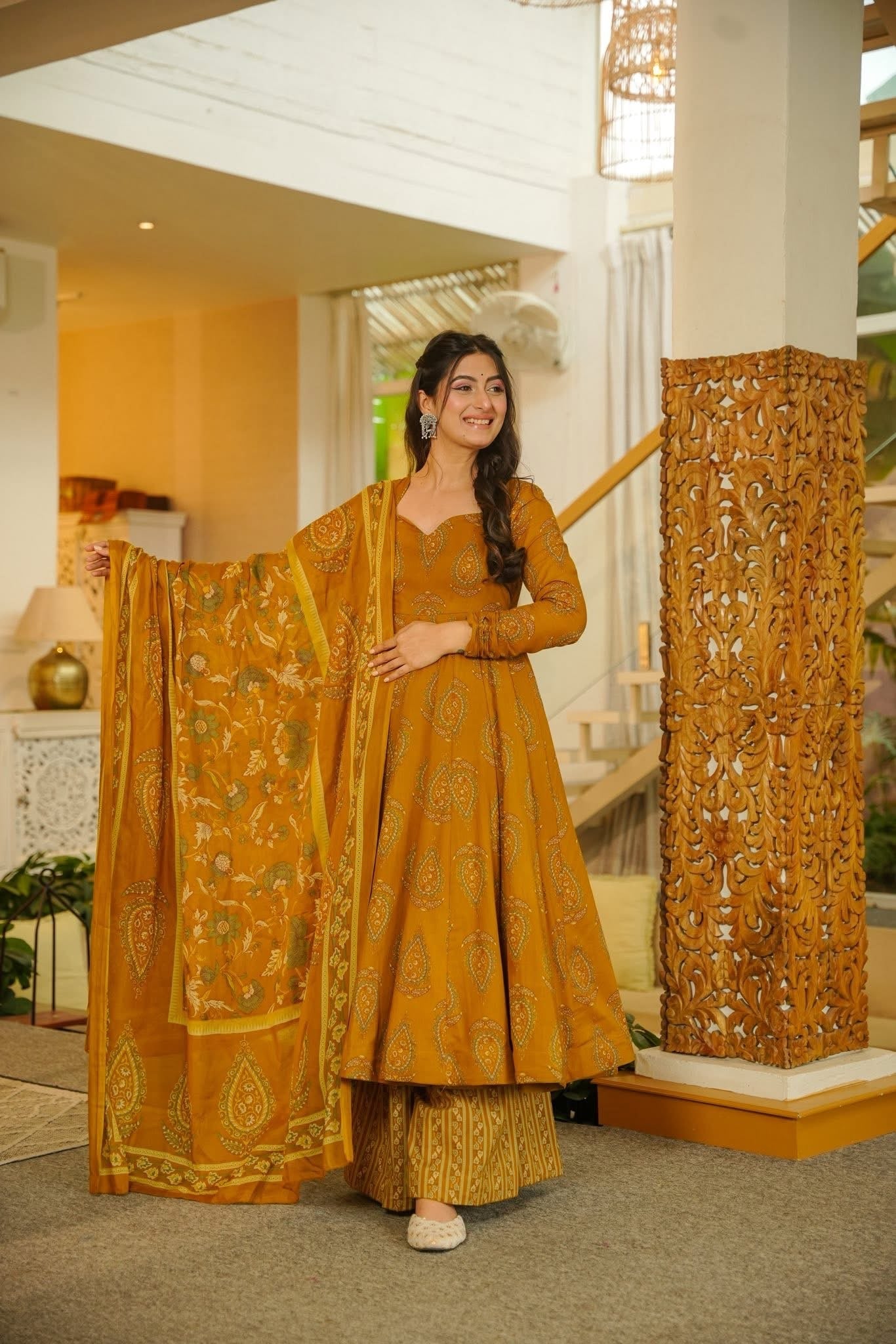 SANYUKTA COTTON ANARKALI SUIT SET