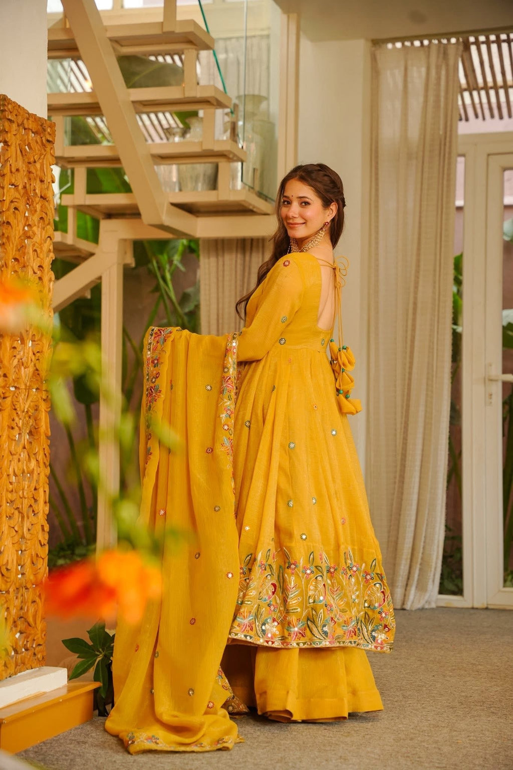 NIVRITI YELLOW ORGANZA ANARKALI SUIT SET