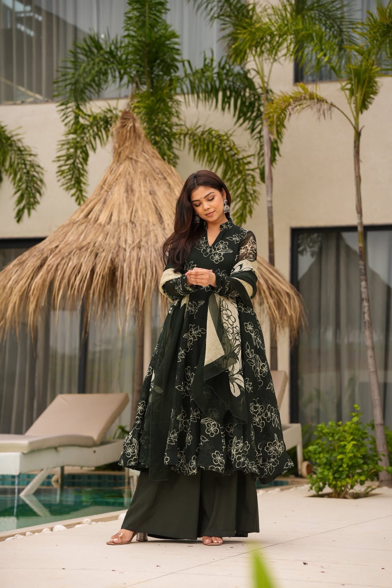 REYANI ORGANZA SUIT SET