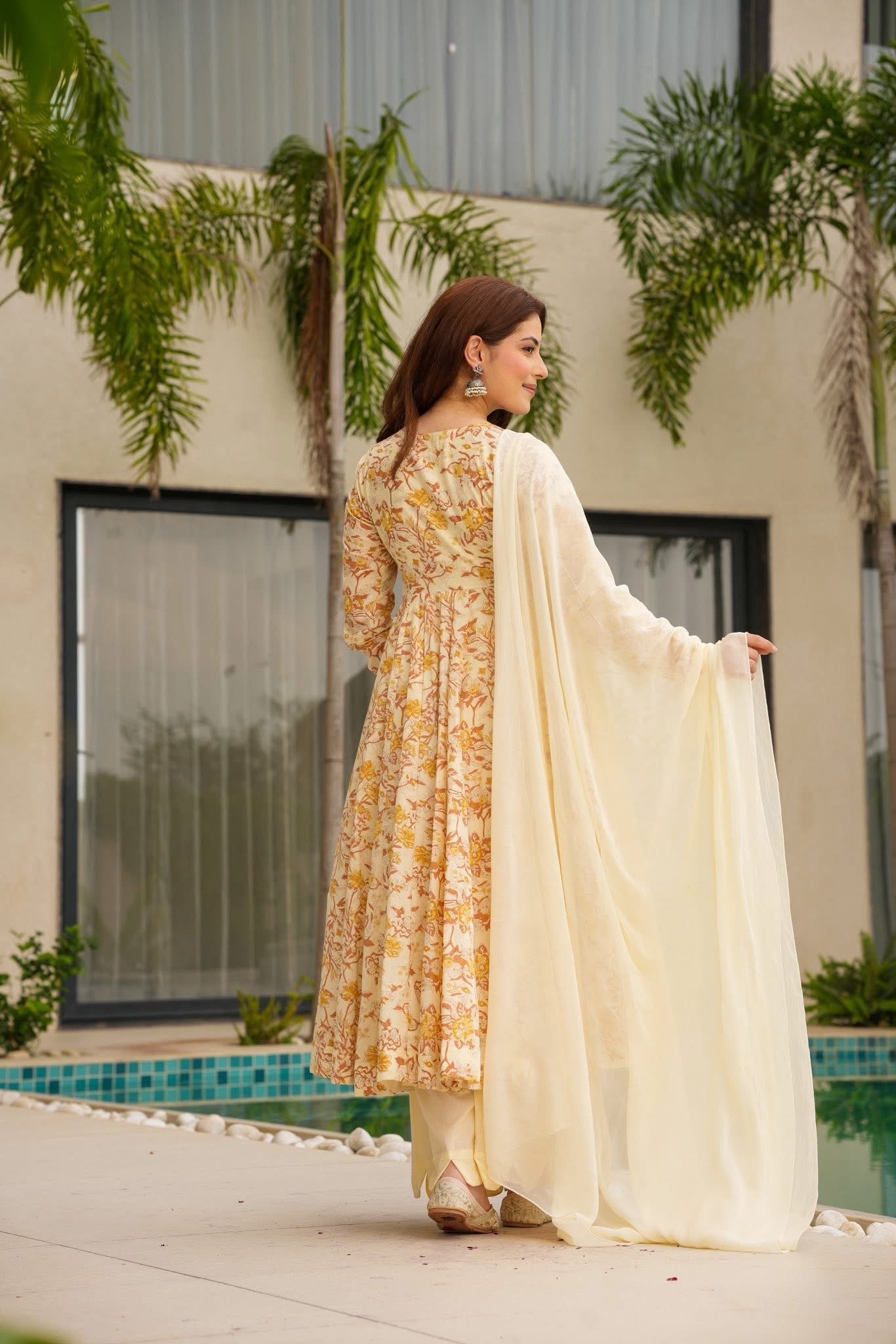AABHA PRINTED COTTON SUIT SET